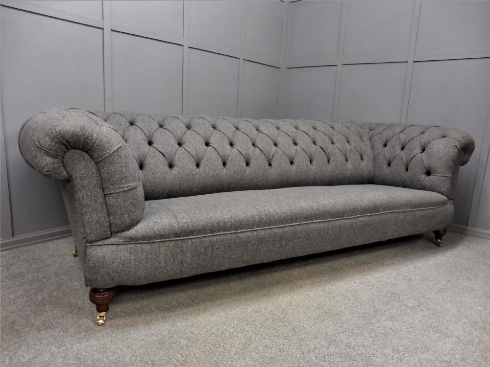 VERY LARGE ORIGINAL VICTORIAN CHESTERFIELD SOFA FULLY RESTORED View II
