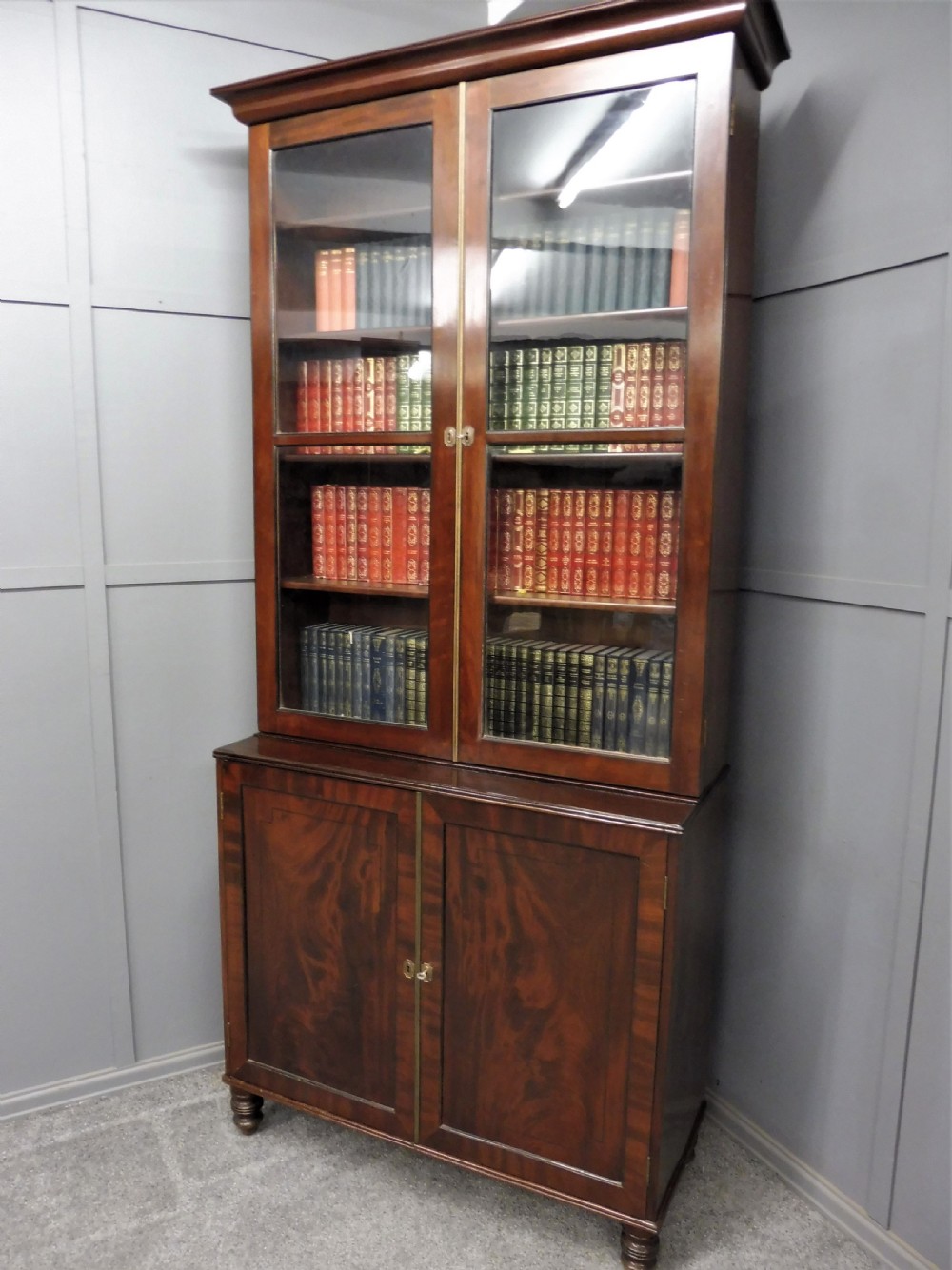 REGENCY PERIOD BOOKCASE CIRCA 1820 View XI