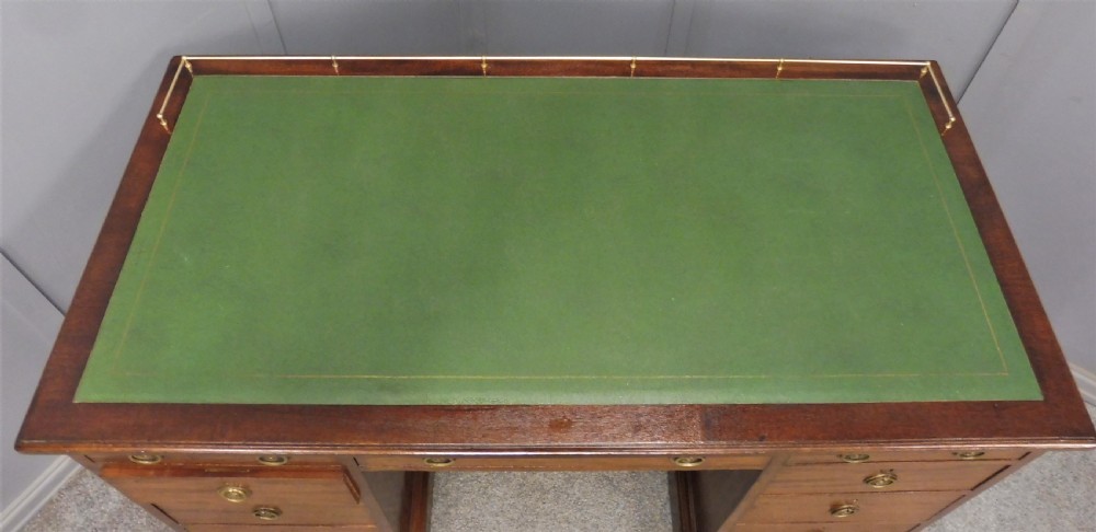 MAHOGANY DESK BY GILLOW AND CO View VI