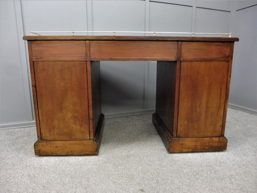 MAHOGANY DESK BY GILLOW AND CO View X