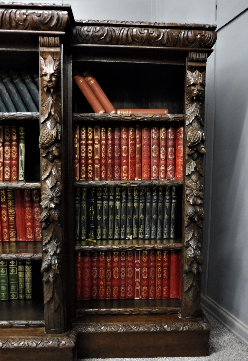 VICTORIAN CARVED OAK GREEN MAN BOOKCASE View VII