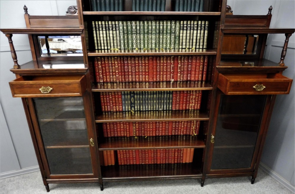 LARGE VICTORIAN ROSEWOOD BOOKCASE View VI