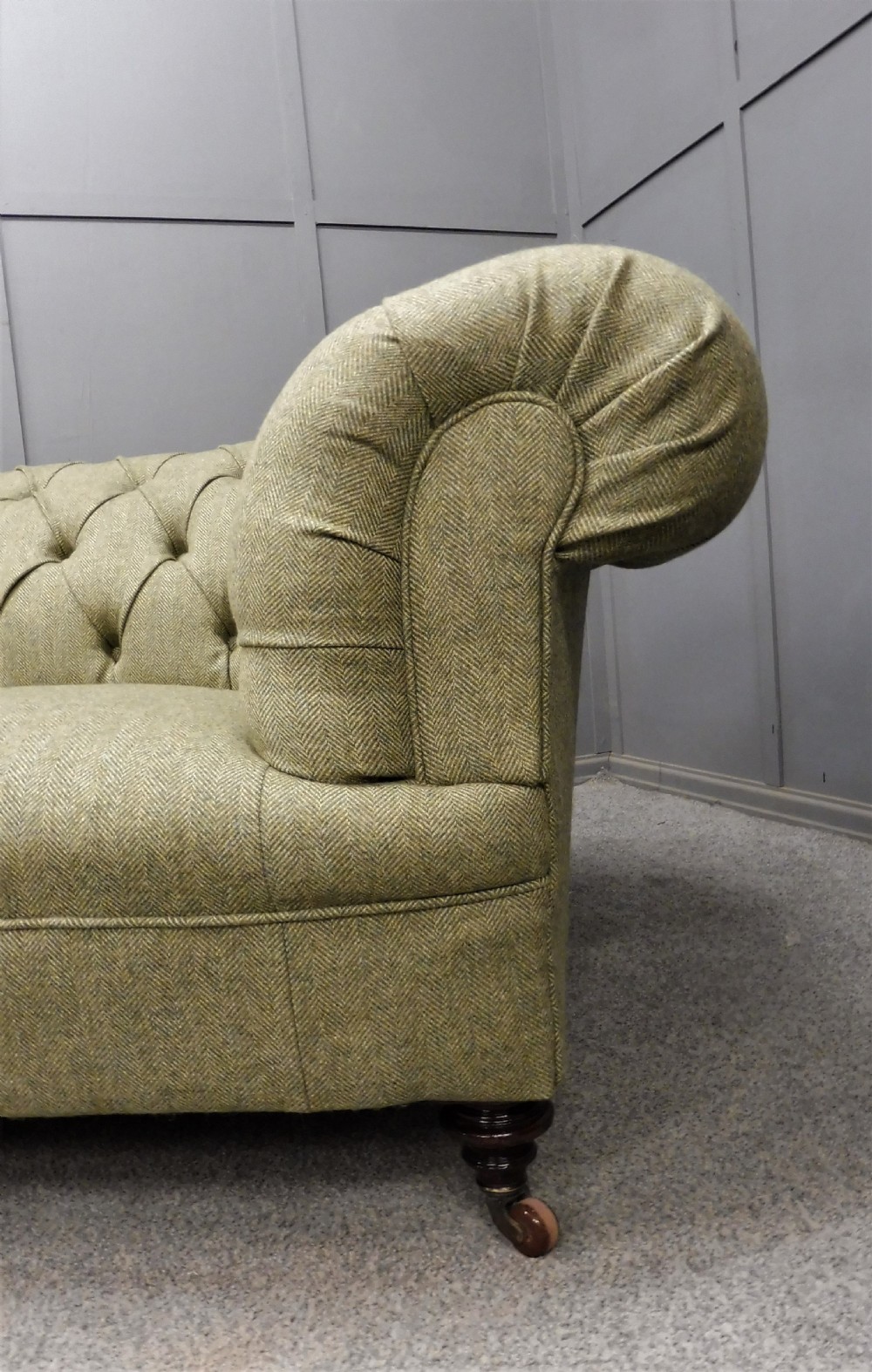 LARGE VICTORIAN CHESTERFIELD SOFA View IV