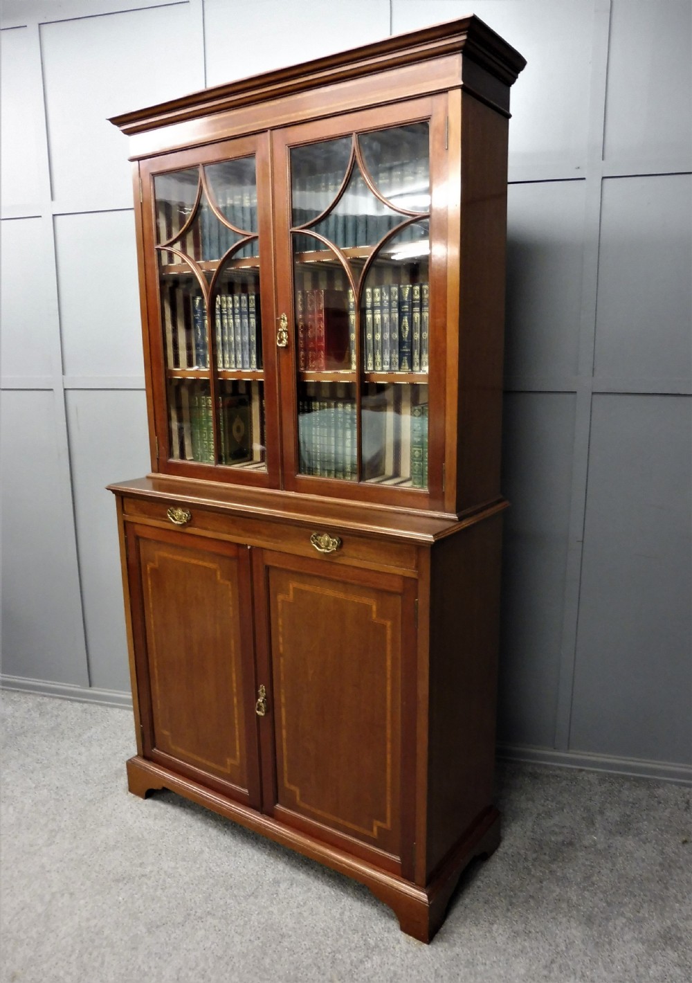 EDWARDIAN MAHOGANY INLAID BOOKCASE View VIII