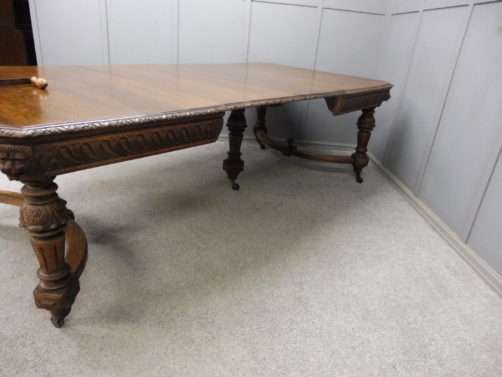 VICTORIAN CARVED OAK EXTENDING DINING TABLE CIRCA 1880 View VII