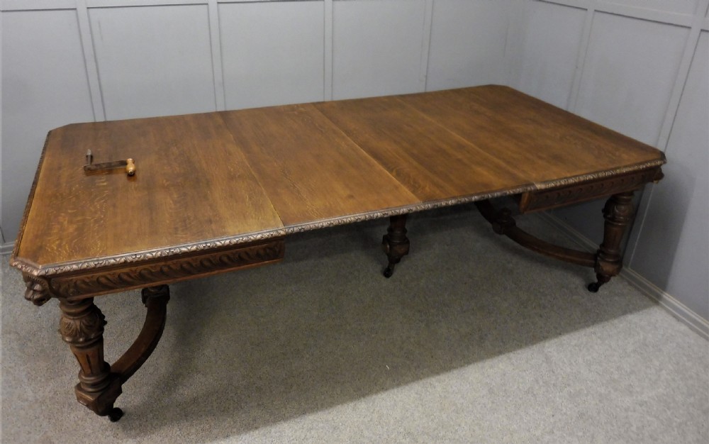 VICTORIAN CARVED OAK EXTENDING DINING TABLE CIRCA 1880 View X