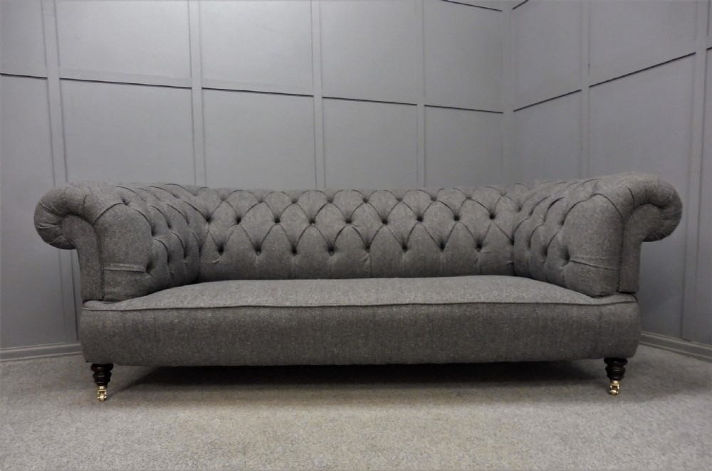 LARGE FULLY RESTORED VICTORIAN CHESTERFIELD SOFA