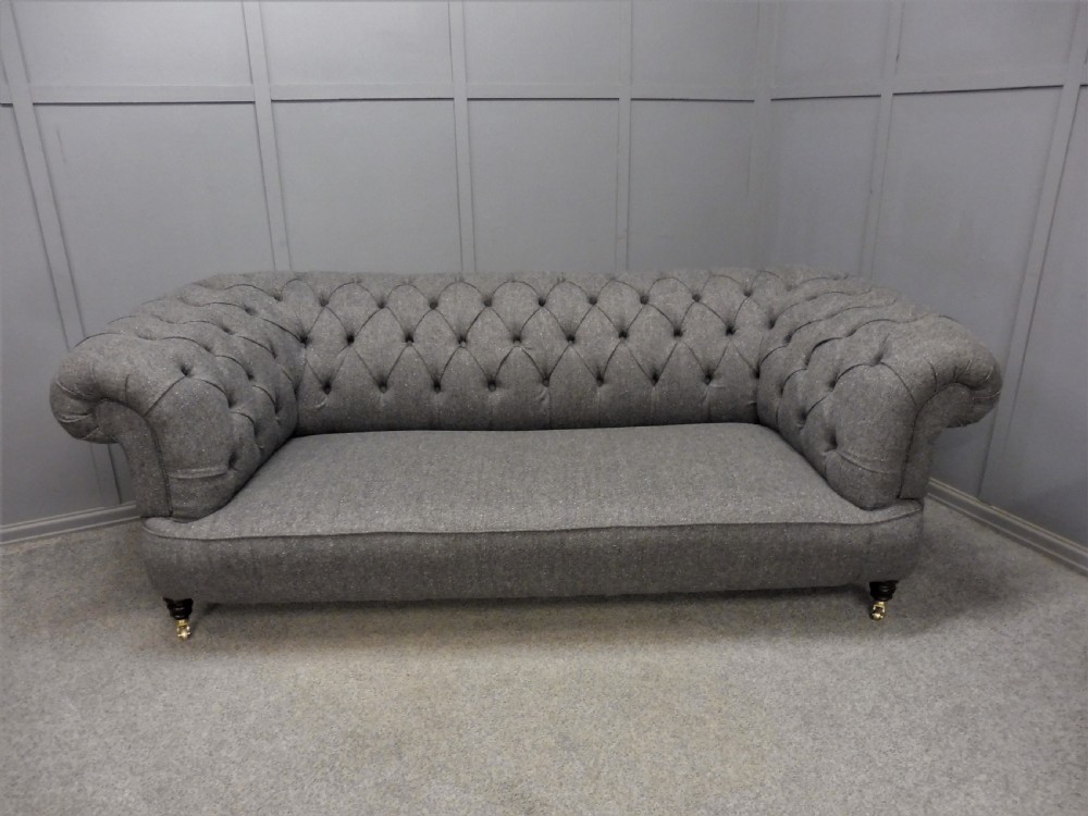 LARGE FULLY RESTORED VICTORIAN CHESTERFIELD SOFA View III