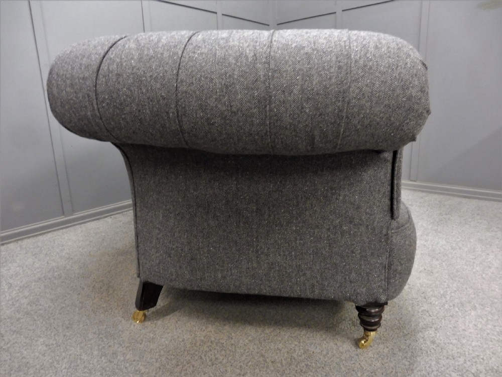 LARGE FULLY RESTORED VICTORIAN CHESTERFIELD SOFA View X