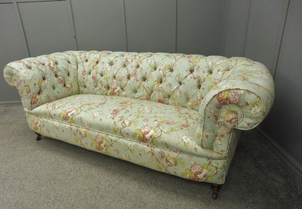 FULLY RESTORED ANTIQUE CHESTERFIELD SOFA View VIII