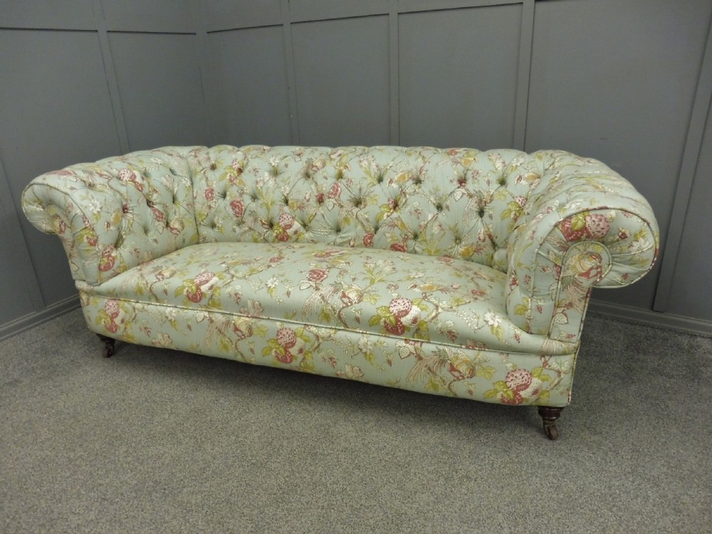 FULLY RESTORED ANTIQUE CHESTERFIELD SOFA View XIII