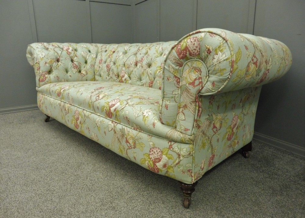 FULLY RESTORED ANTIQUE CHESTERFIELD SOFA View XV