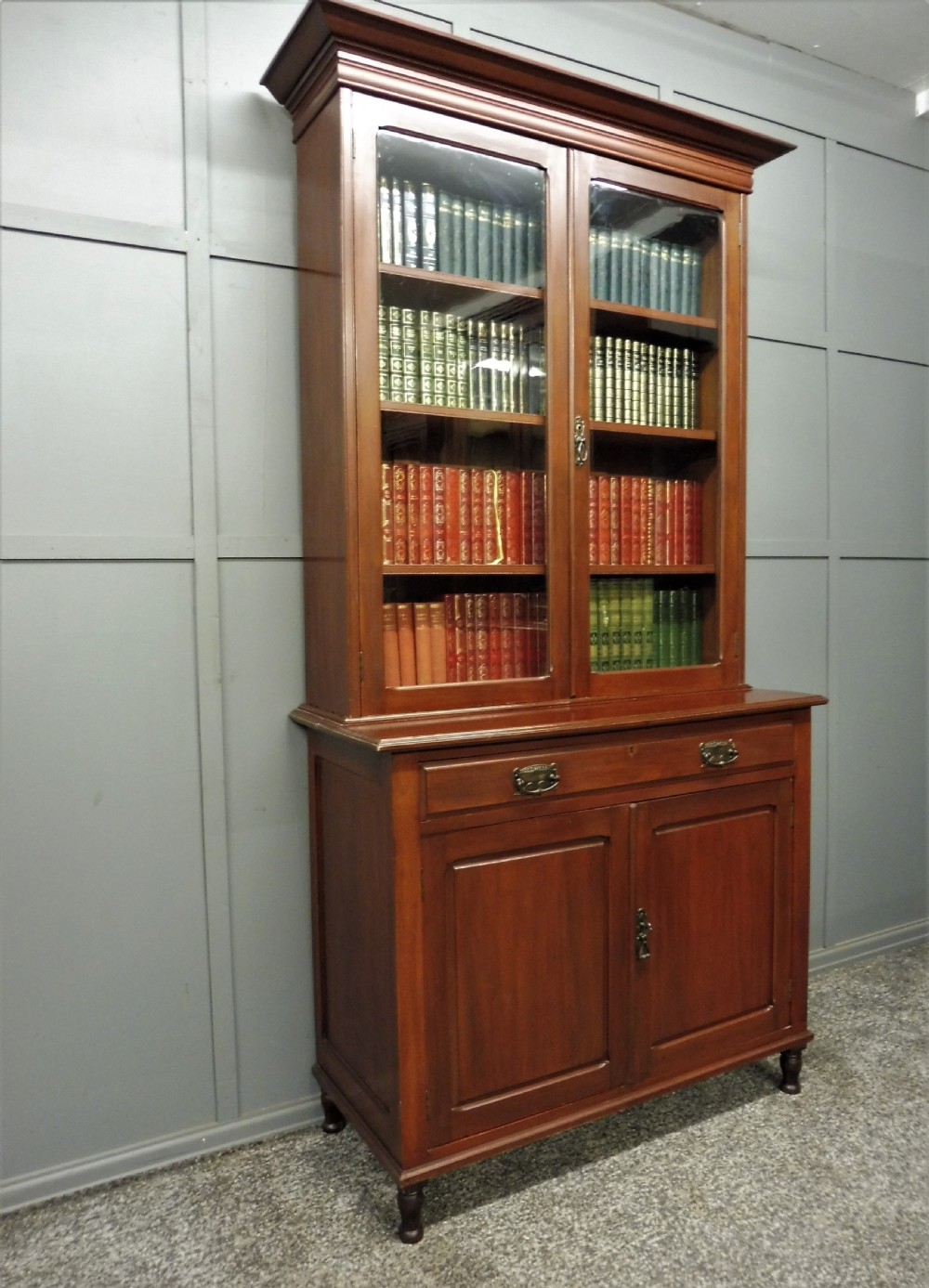 EDWARDIAN MAHOGANY BOOKCASE View II
