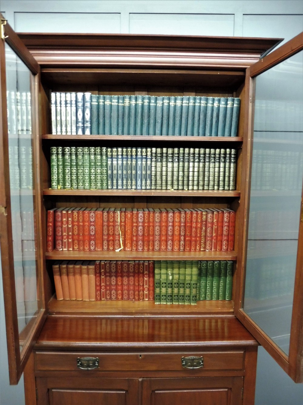 EDWARDIAN MAHOGANY BOOKCASE View VII