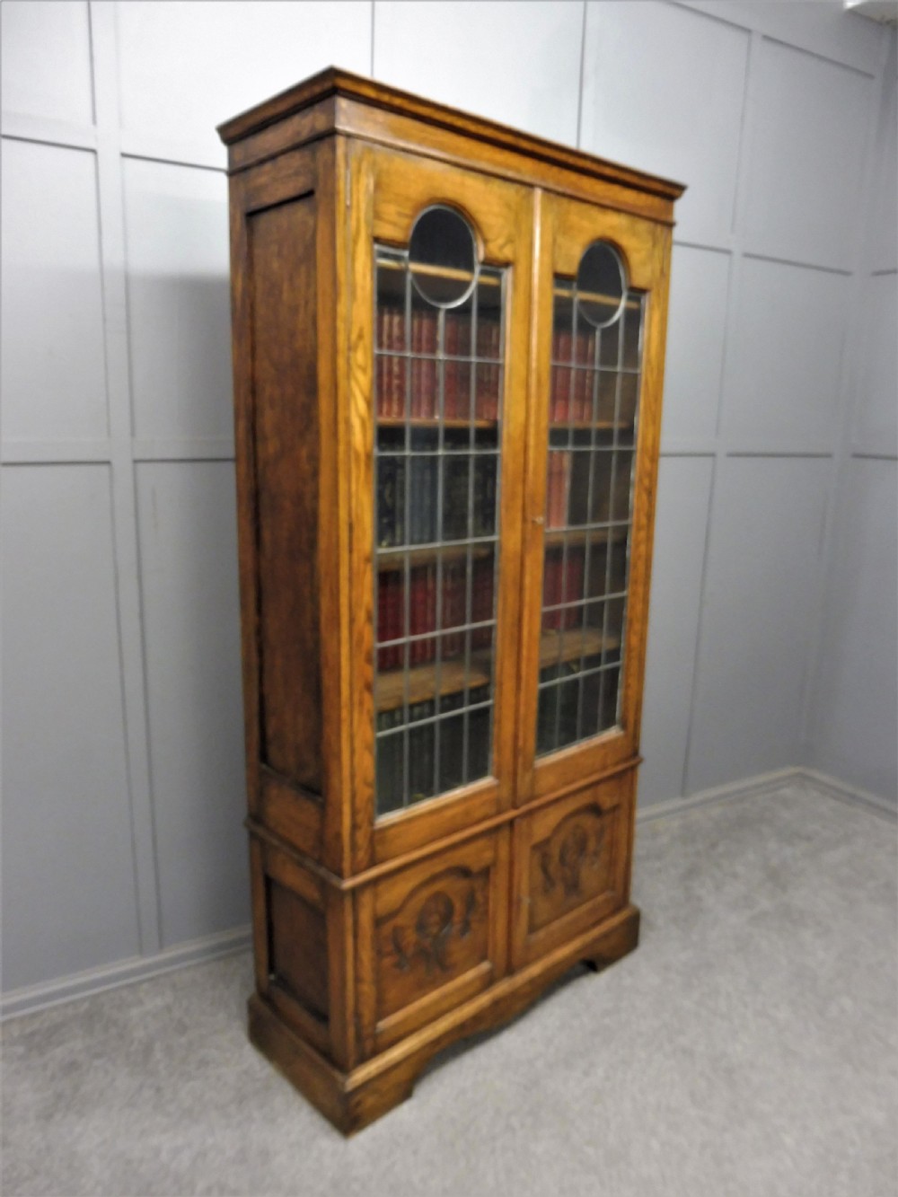 EDWARDIAN OAK BOOKCASE View IV