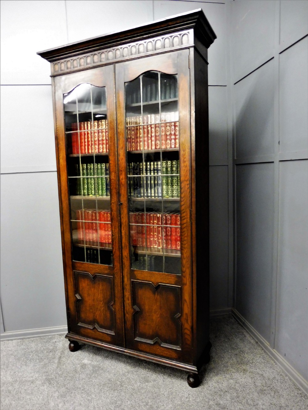 TALL SLIM OAK BOOKCASE
