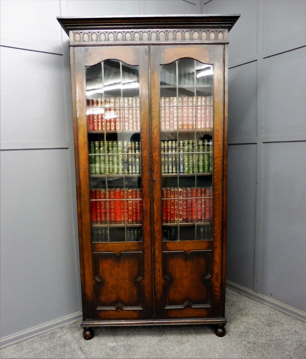 TALL SLIM OAK BOOKCASE View II