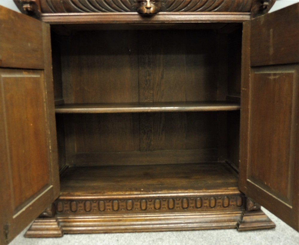 19TH CENTURY CARVED OAK BOOKCASE View XIV
