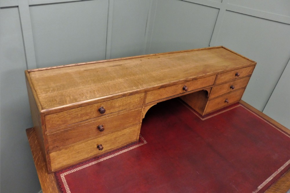 FULLY FITTED VICTORIAN OAK DESK View XIII