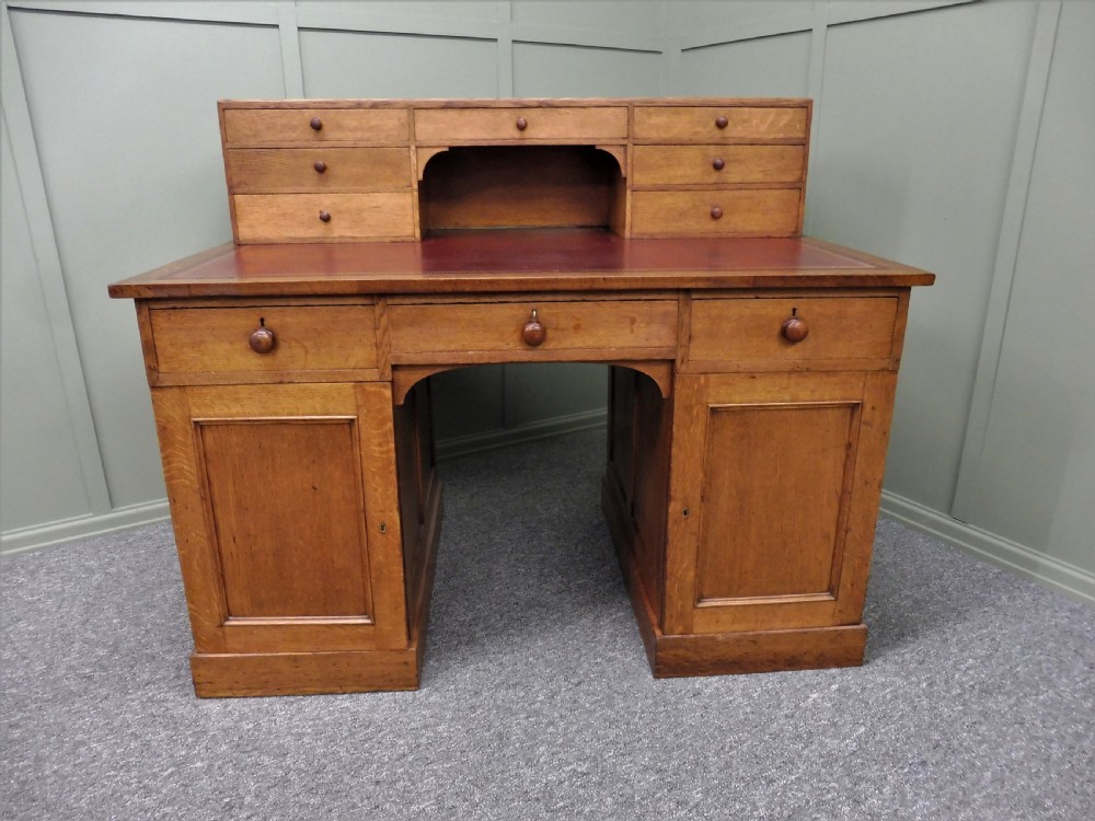 FULLY FITTED VICTORIAN OAK DESK View XVI