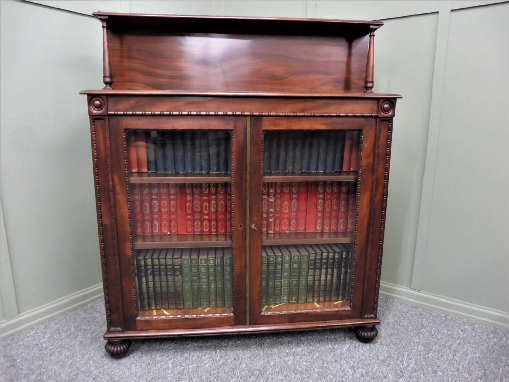 FINE QUALITY CHIFFIONER BOOKCASE ATTRIBUTED TO GILLOWS OF LANCASTER View V