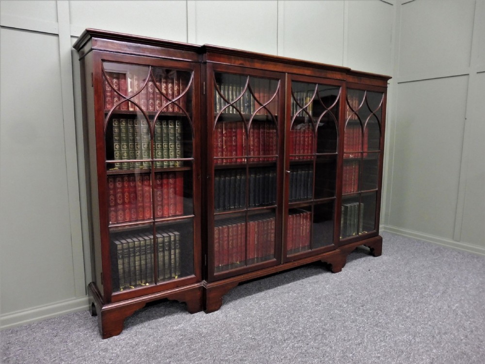 EDWARDIAN MAHOGANY BREAKFRONT BOOKCASE View II