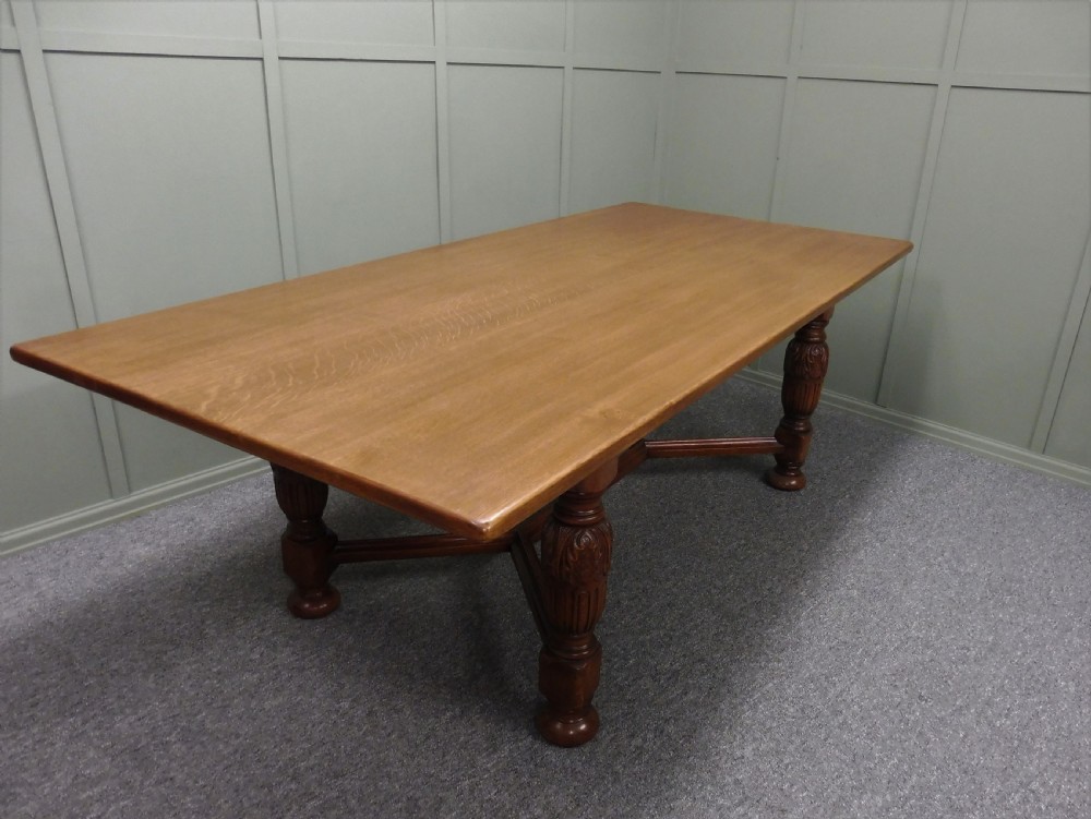 LARGE OAK FARMHOUSE TABLE SEATS 8-10 View V