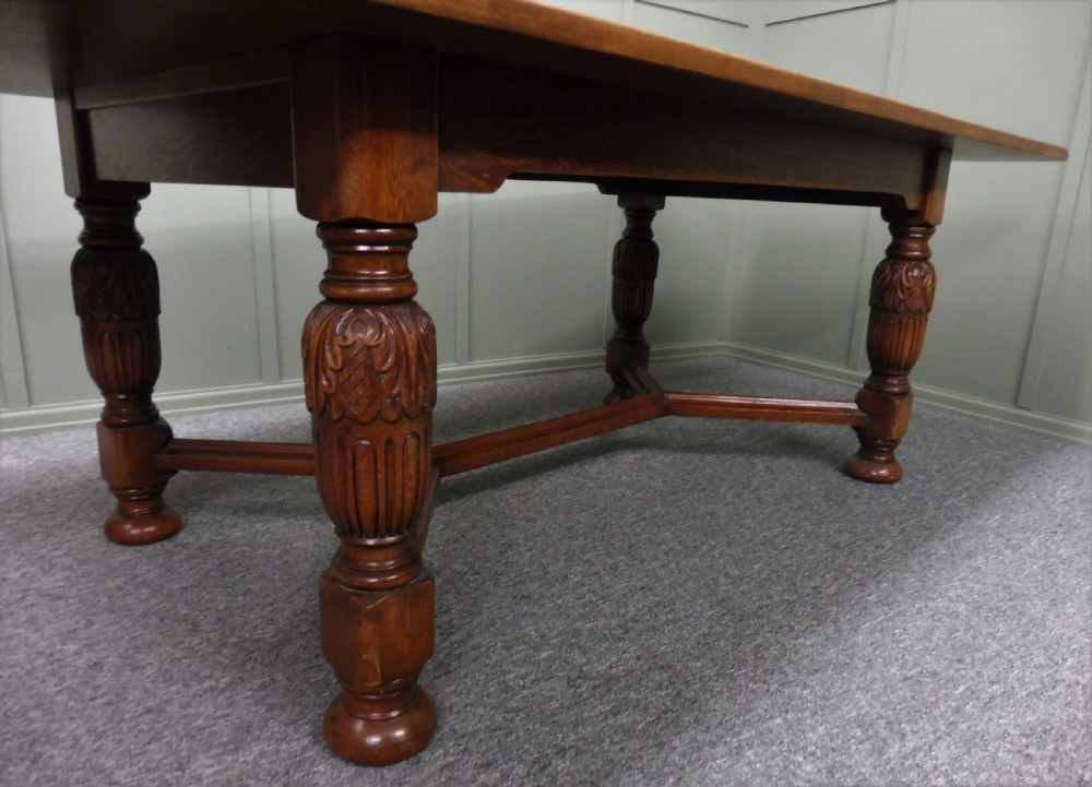 LARGE OAK FARMHOUSE TABLE SEATS 8-10 View VI