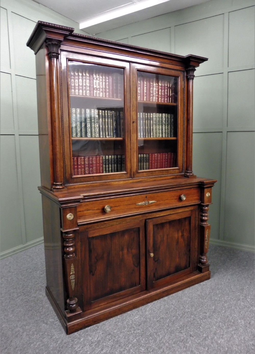 EARLY 19TH CENTURY ROSEWOOD BOOKCASE