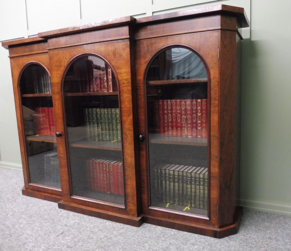 19TH CENTURY ROSEWOOD BOOKCASE View II