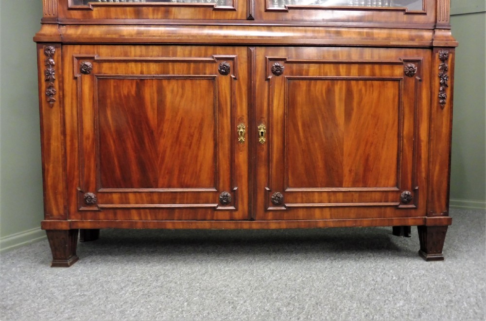 LARGE FRENCH BOOKCASE View V