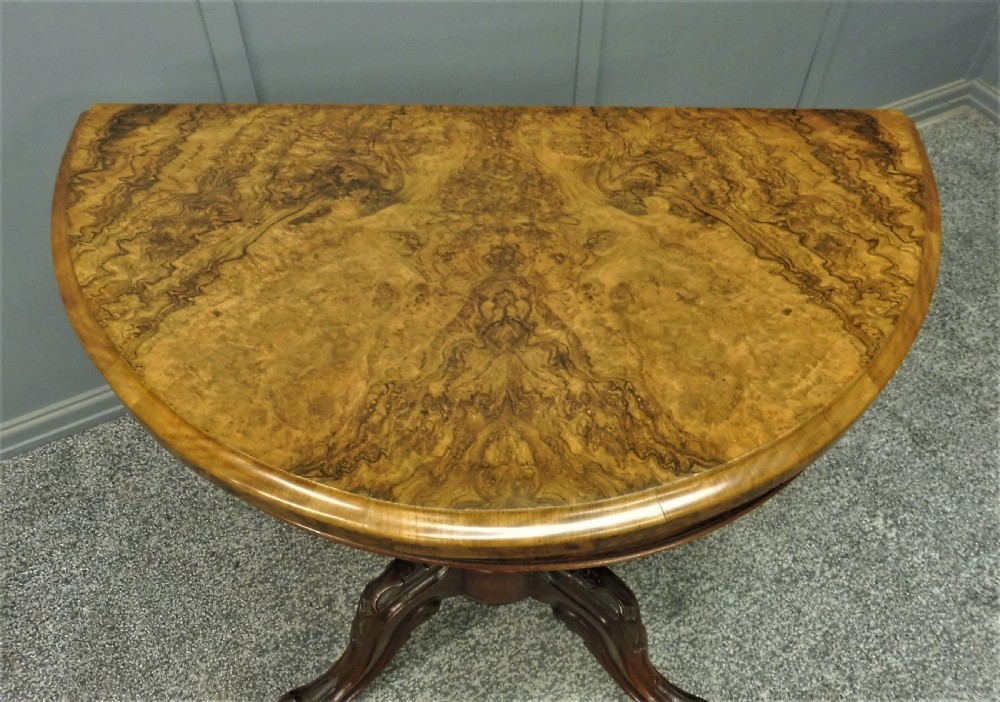 VICTORIAN FIGURED WALNUT CARD TABLE View II