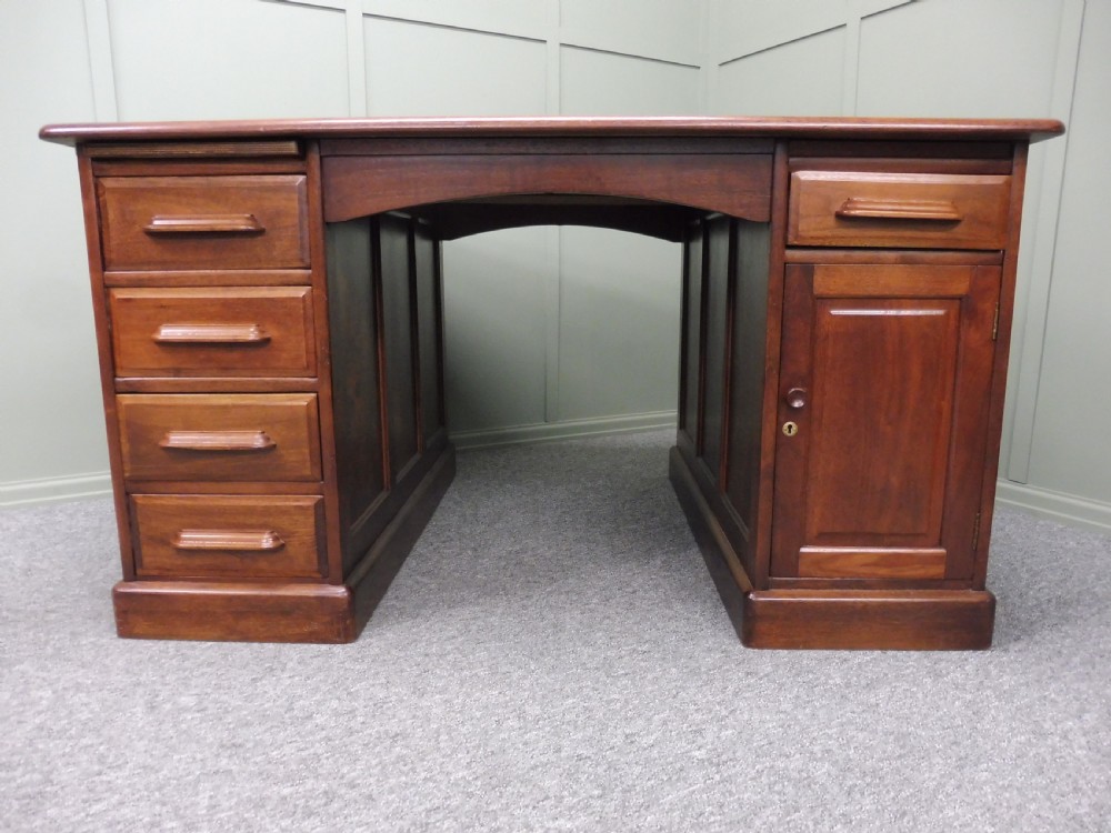 MAHOGANY LEATHER TOPPED PARTNERS DESK View XIII