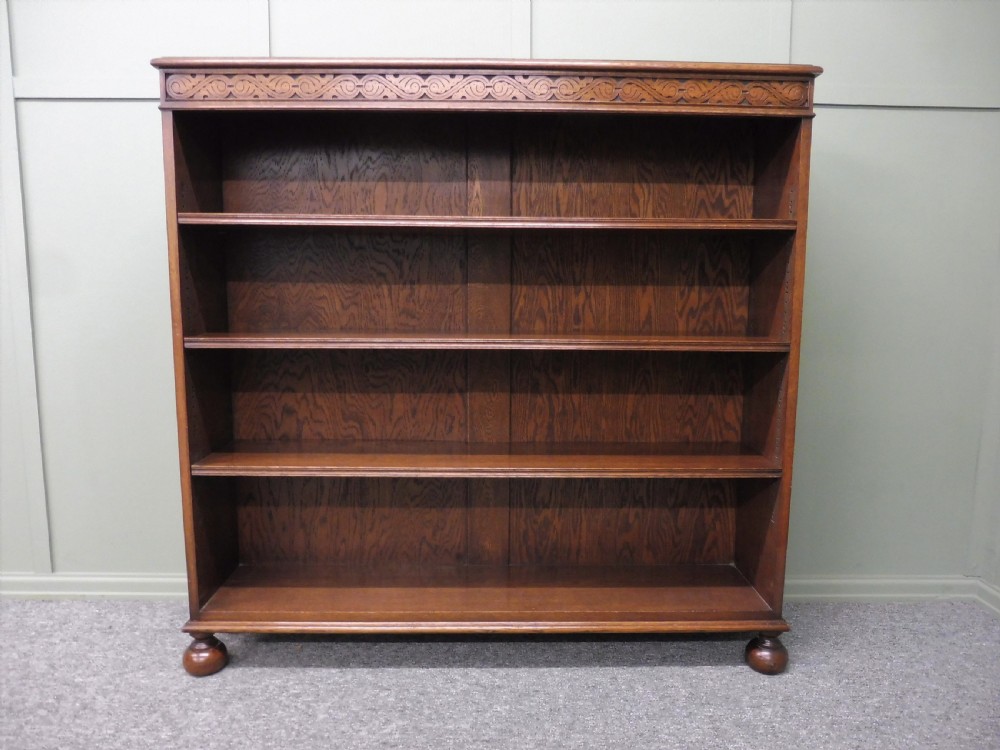 ANTIQUE OAK BOOKCASE View II