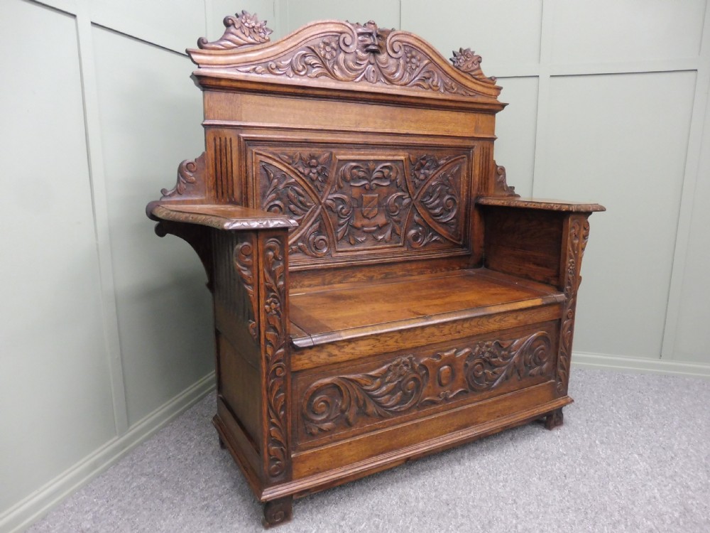 CARVED OAK GREEN MAN BENCH View III