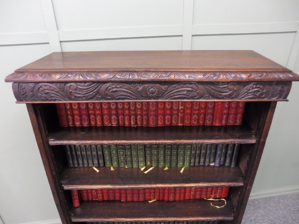 VICTORIAN CARVED OAK BOOKCASE View V
