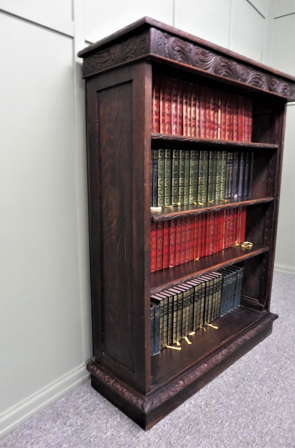 VICTORIAN CARVED OAK BOOKCASE View VI
