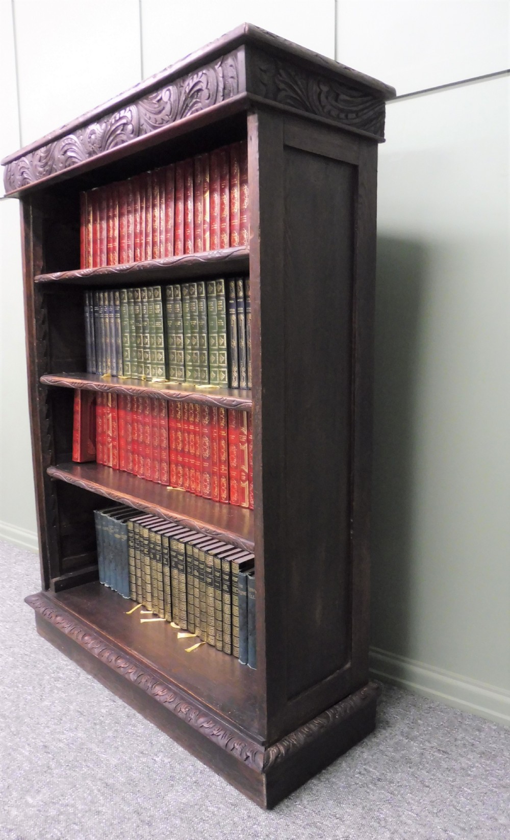 VICTORIAN CARVED OAK BOOKCASE View VII