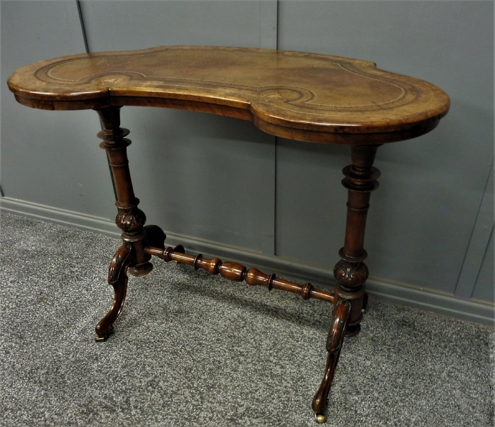 BEAUTIFUL VICTORIAN LADIES WRITING TABLE View V
