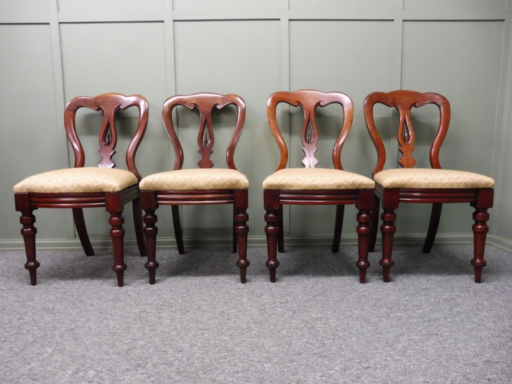 SET OF 12 VICTORIAN SPEARPOINT BALLOON BACK DINING CHAIRS View VI