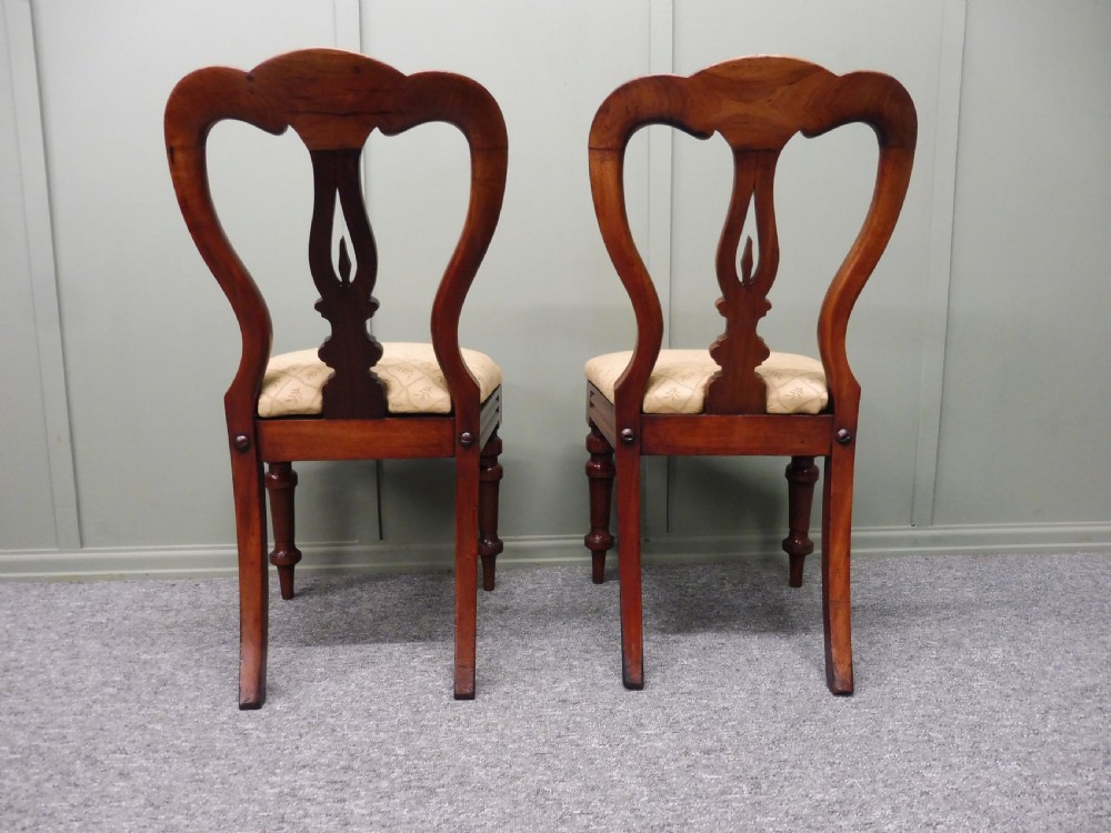 SET OF 12 VICTORIAN SPEARPOINT BALLOON BACK DINING CHAIRS View XI