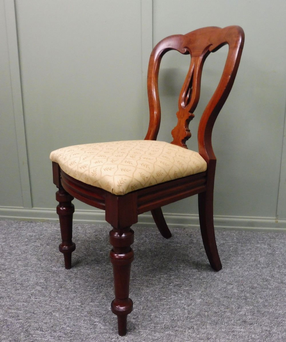 SET OF 12 VICTORIAN SPEARPOINT BALLOON BACK DINING CHAIRS View XV
