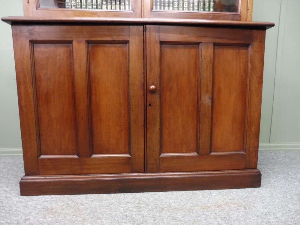 EARLY 20TH CENTURY SCHOOL BOOKCASE View VI
