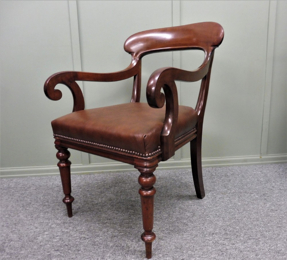 19TH CENTURY DESK CHAIR View VI