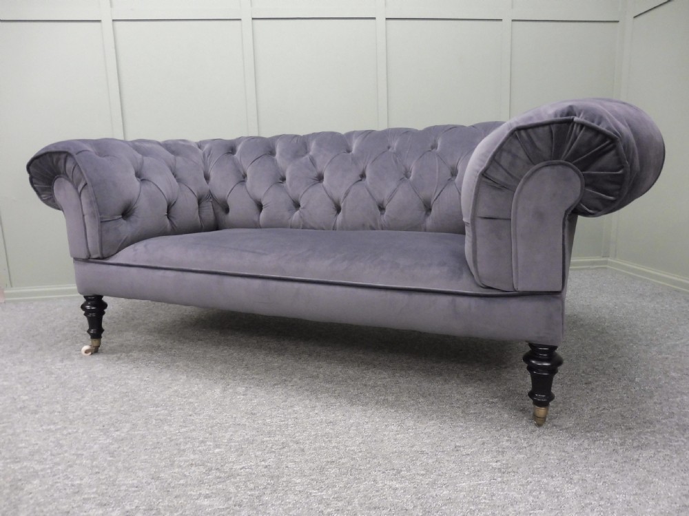 RESTORED VICTORIAN CHESTERFIELD SOFA View IV