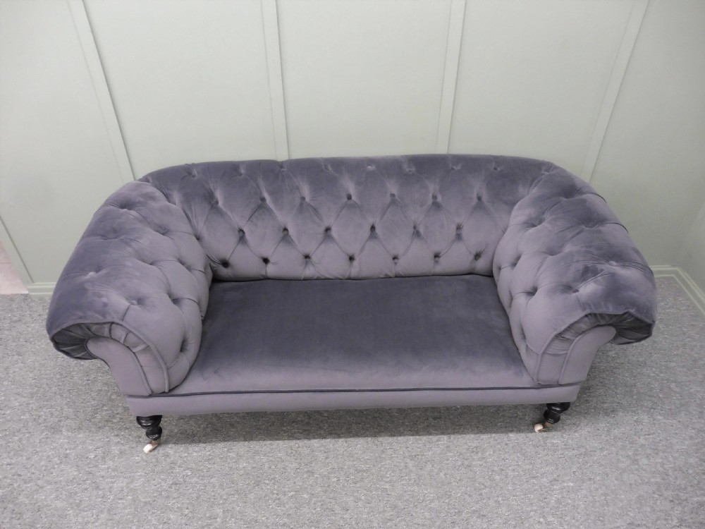 RESTORED VICTORIAN CHESTERFIELD SOFA View VIII