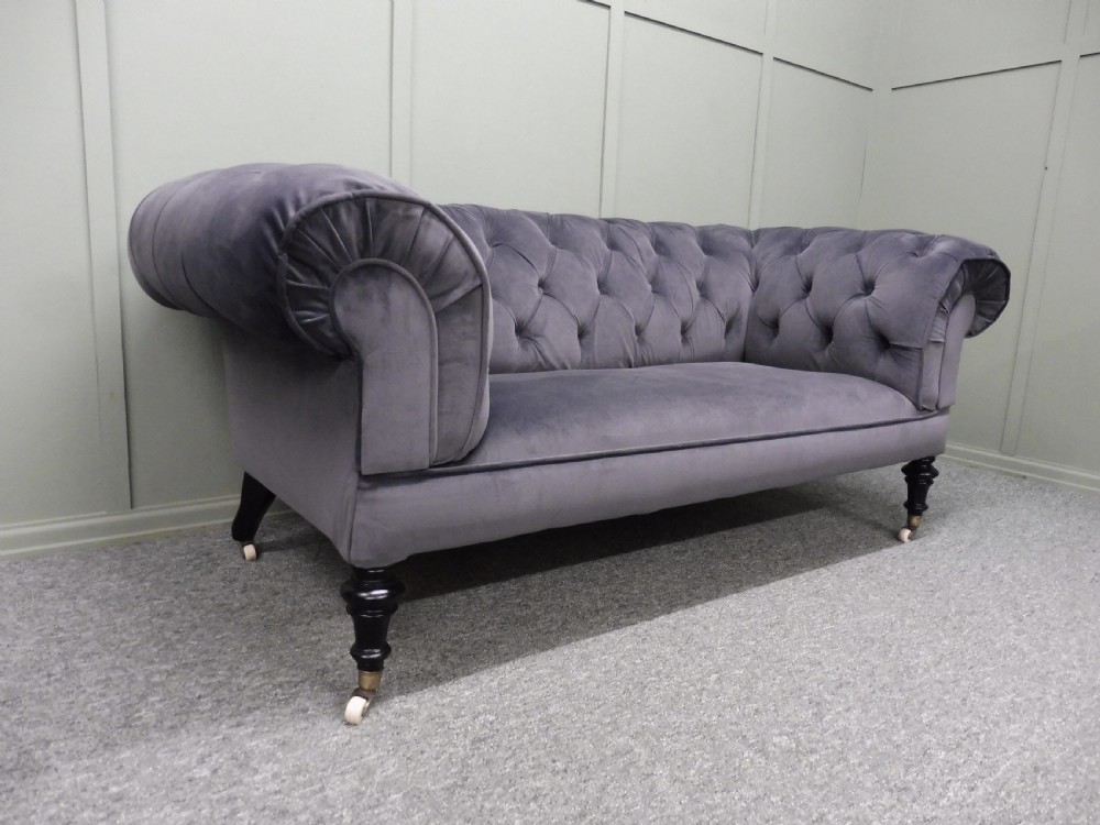 RESTORED VICTORIAN CHESTERFIELD SOFA View XIV