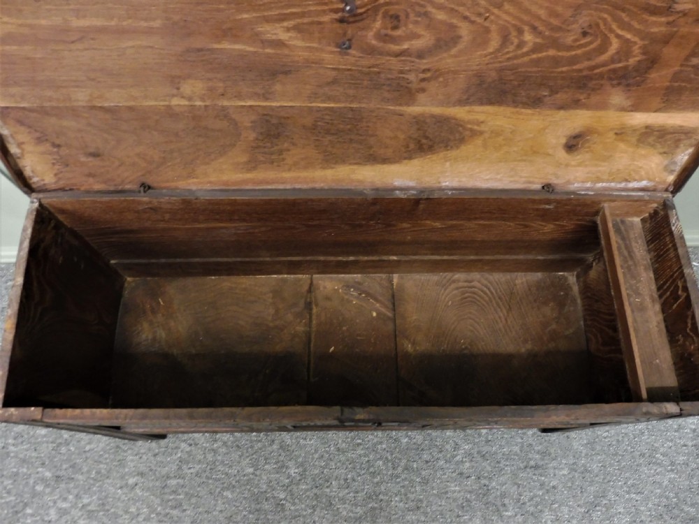 SMALL 18TH CENTURY OAK AND ELM COFFER View X