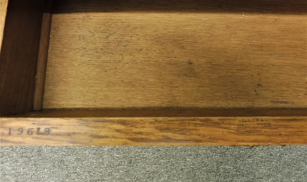 OAK HALL OR SIDE TABLE BY GILLOW AND CO View VII
