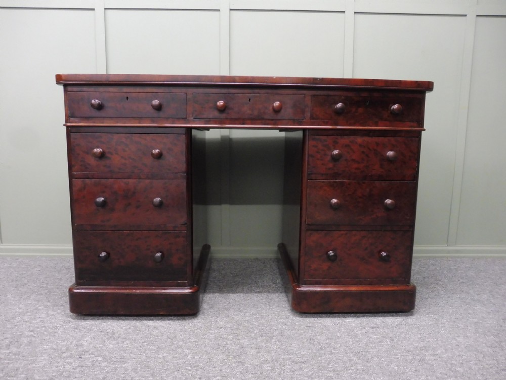 VICTORIAN PEDESTAL DESK IN PLUM PUDDING MAHOGANY View II